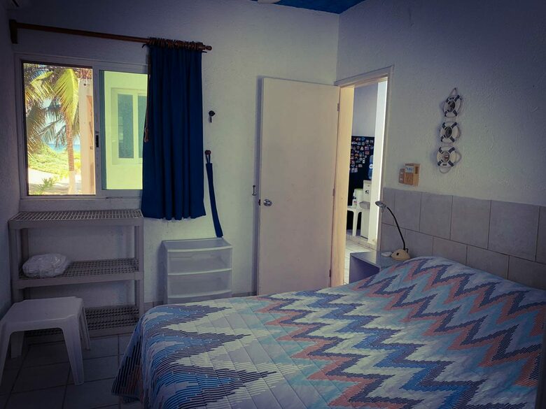 Beach front house with pool in Yucatan - Chicxulub Puerto, Mexico