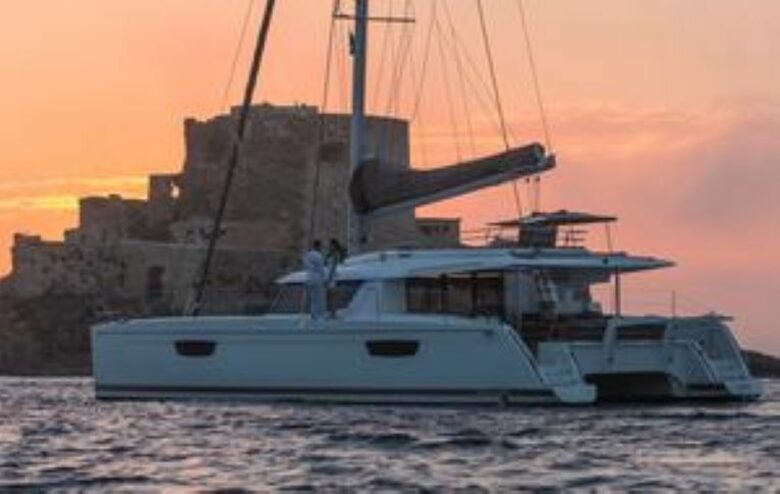 All-Inclusive 7-night TradeWinds AQUA Experience in British Virgin Islands on TW52 Catamaran with Crew - Tortola, Virgin Islands, British