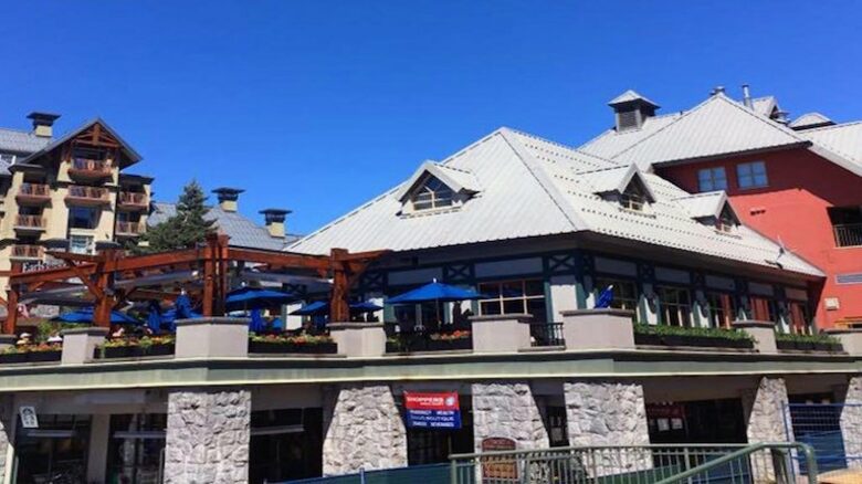 Whiski Jack Studio in Whistler Town Plaza - Whistler, Canada