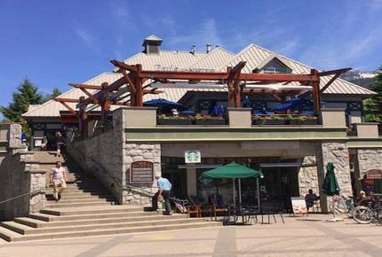 Whiski Jack Studio  in Whistler Town Plaza - Whistler, Canada