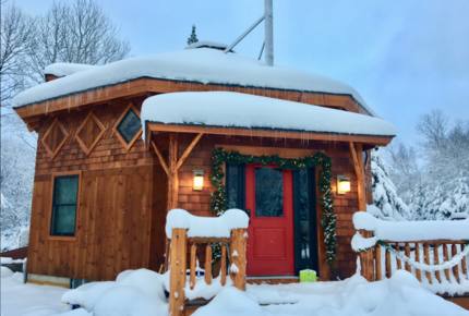 White Mountains Owl Roost Luxe Yurt - Bretton Woods, New Hampshire