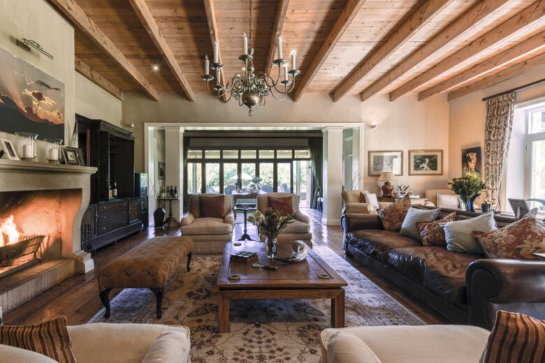Mount Camdeboo Private Game Reserve (R) - Graaff-Reinet, South Africa