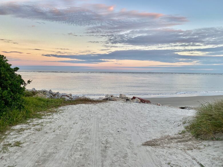 Oceanview Island Beach Cottage - Sullivan’s Island, South Carolina