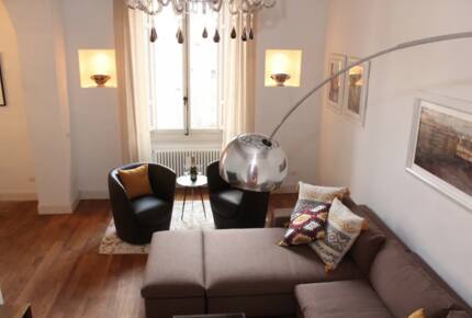 Chic Apartment Steps from the Duomo - Florence - Florence, Italy