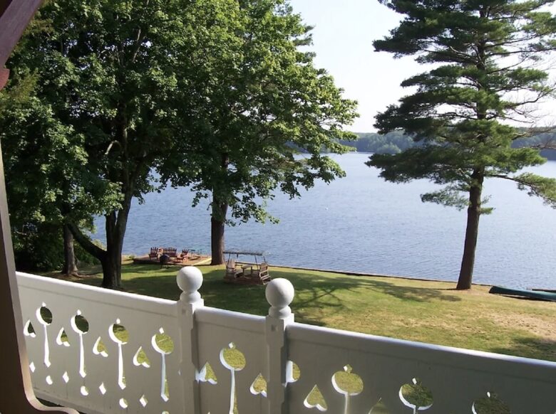 Lakefront Victorian Estate - East Haddam, Connecticut