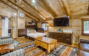 Black Forest Cabin - Leavenworth, Washington