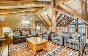 Black Forest Cabin - Leavenworth, Washington