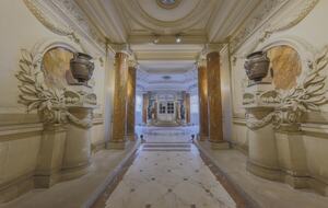 Elegant 5th Arrondissement Apartment (R) - Paris, France