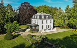 19c Mansion near Paris - Soisy sur Seine, France