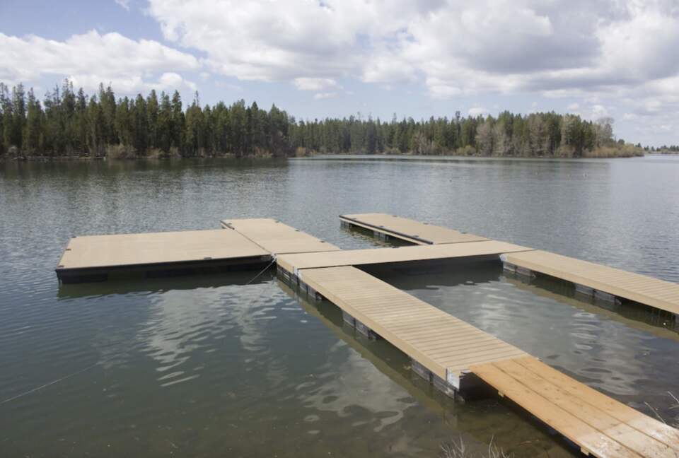 Bill's Island Waterfront Cabin - Island Park, Idaho