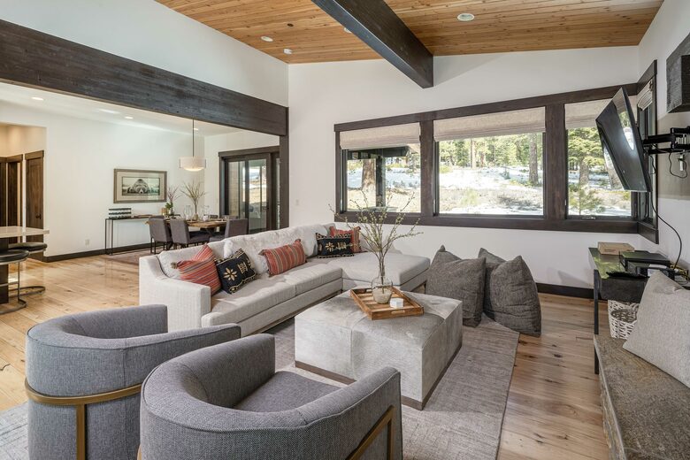 Lavish & Modern Alpine Escape | Near Golf & Skiing - Truckee, California