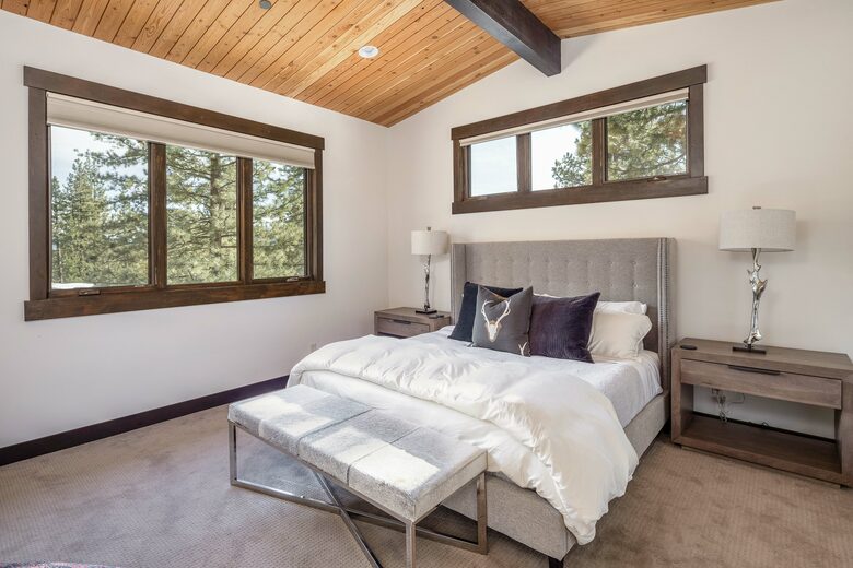 Lavish & Modern Alpine Escape | Near Golf & Skiing - Truckee, California