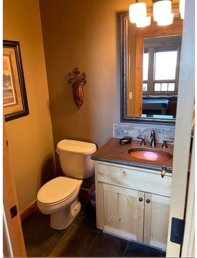 Sage Canyon Luxury 2BR Cabin - Powell Butte, Oregon