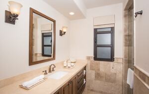 Diamante Beach Estates - Five Bedroom Residence - Cabo San Lucas, Mexico
