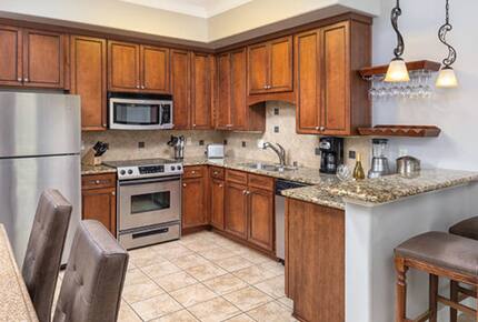 Vino Bello Resort - One Bedroom condo for Blue Note Napa Jazz Summer Sessions weekend - Napa, California