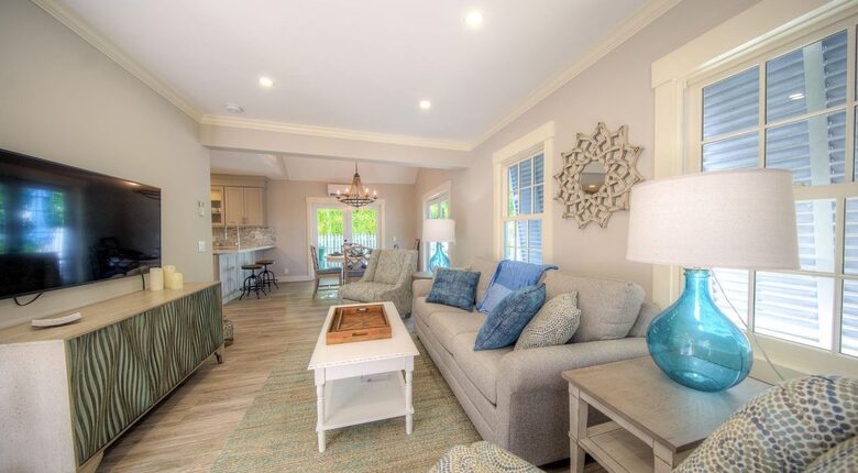 Aqua La Vista with Guest House and Pool! - Key West, Florida