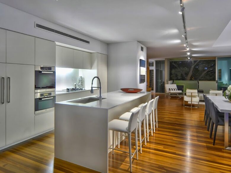 SANDS designer town house - Brisbane, Australia