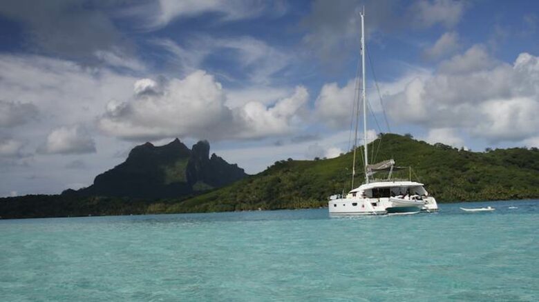 All-Inclusive 7-night TradeWinds AQUA Experience in British Virgin Islands on TW60 Catamaran with Crew - Tortola, Virgin Islands, British