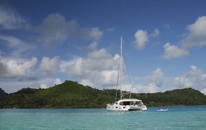 All-Inclusive 7-night TradeWinds AQUA Experience in British Virgin Islands on TW60 Catamaran with Crew - Tortola, Virgin Islands, British