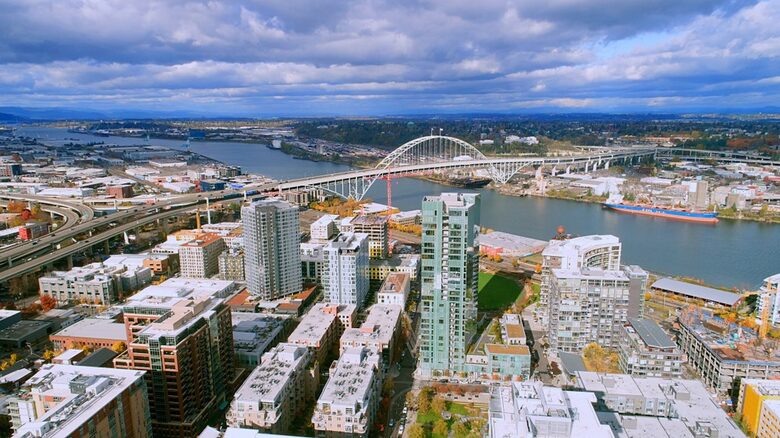Home exchange in Portland, OR, city views