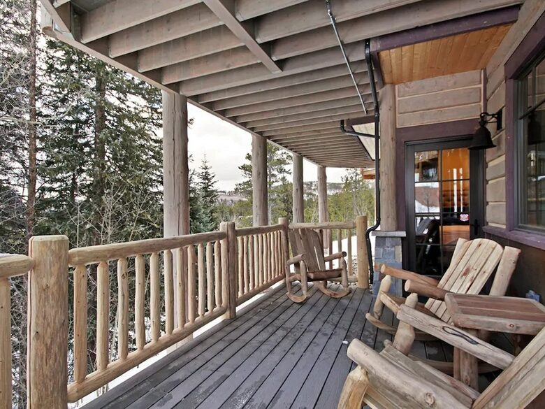 Home exchange in Breckenridge CO, covered deck with seating
