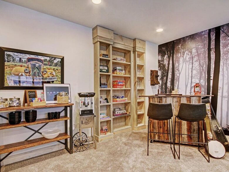 Quintess Collection - Silver Bear Estate - Breckenridge, Colorado
