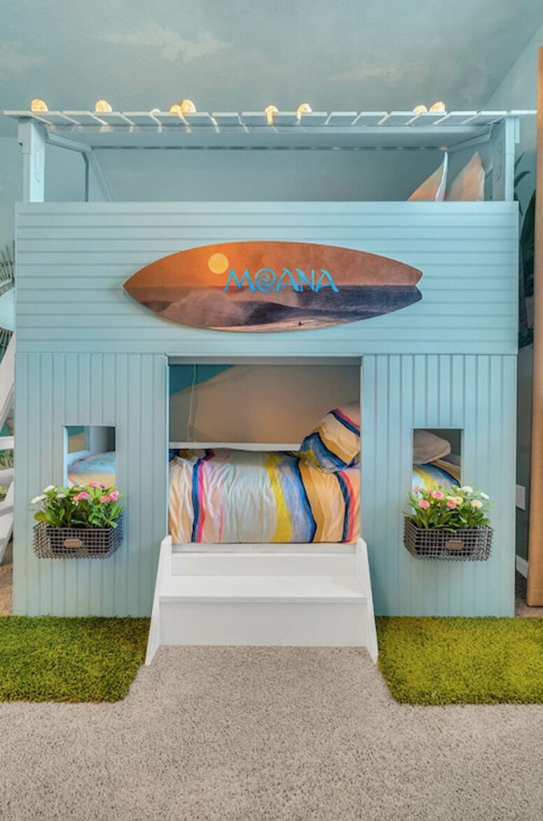 Home exchange in Kissimmee FL, Moana room with beach bunk bed