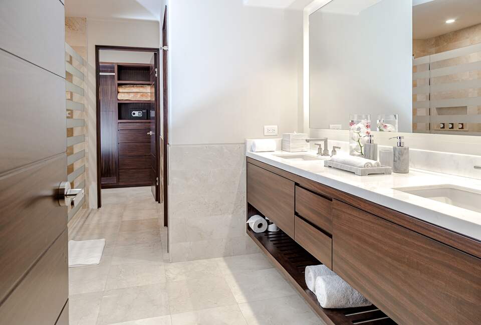 Diamante Ocean Club Residences - Two Bedroom Sapphire Suite - Baja California Sur, Mexico
