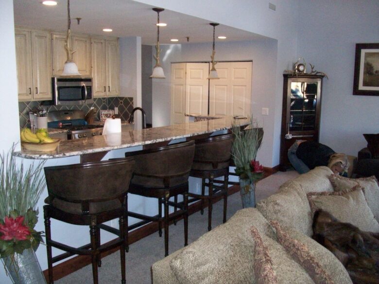 Lower Deer Valley 4 Bedroom plus Loft Condo - Park City, Utah