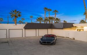 The Estate - Palm Springs **Splash House Weekends Available** - Palm Springs, California