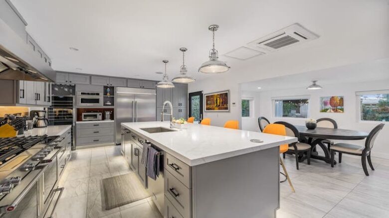 The Estate - Palm Springs **Splash House Weekends Available** - Palm Springs, California