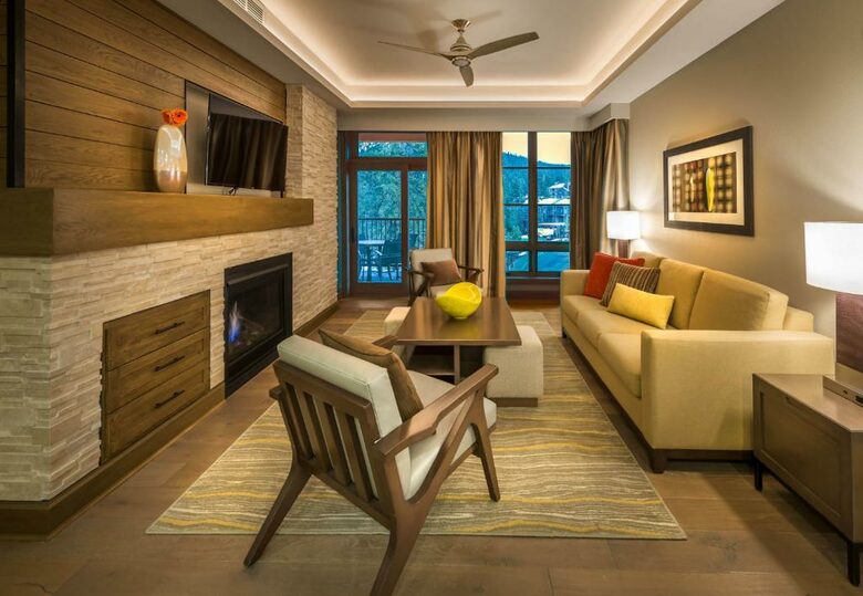 One Village Place Luxury Northstar Residence - Truckee, California