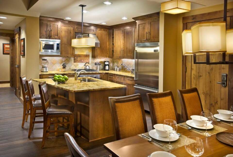 Welk's Northstar Lodge - Two Bedroom Residence - Truckee, California