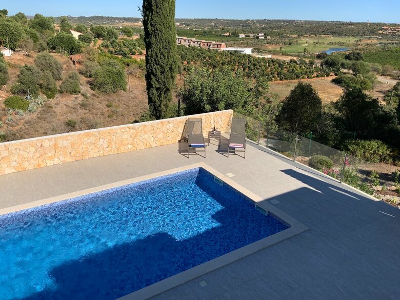 Vila Luisa - Alcantarilha, Portugal