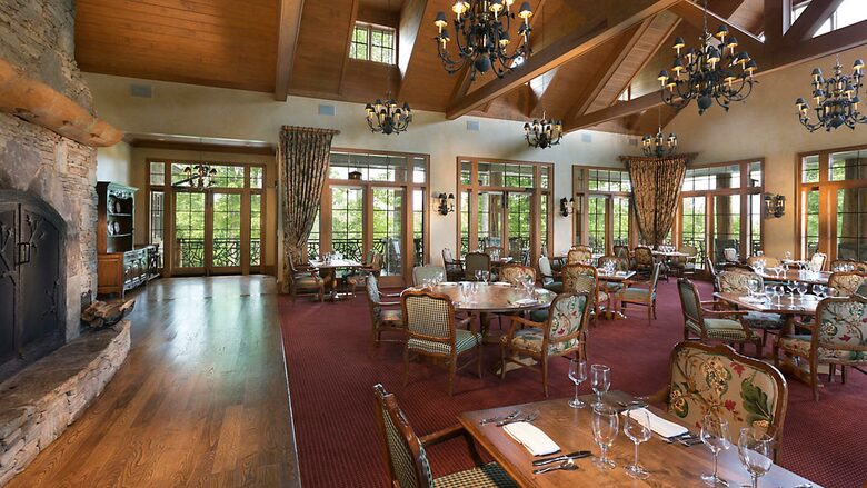 Club Lodges at Trillium — 2 BR Villa - Cashiers, North Carolina