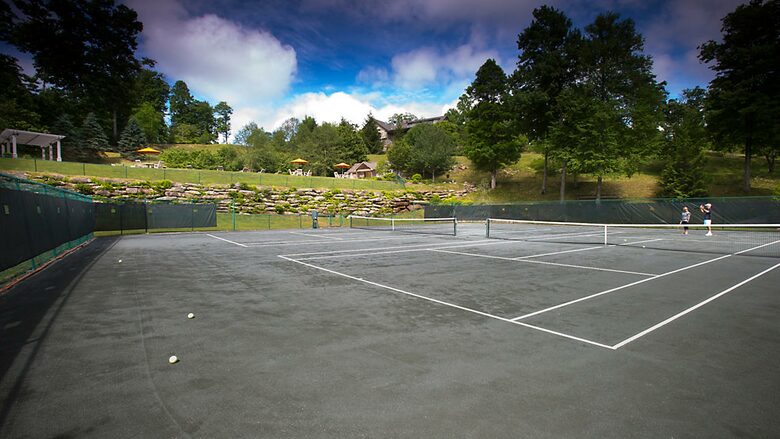 Club Lodges at Trillium — 2 BR Villa - Cashiers, North Carolina
