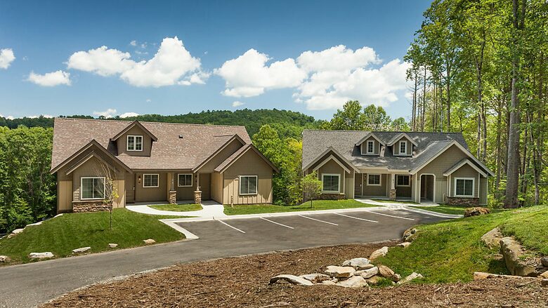 Club Lodges at Trillium — 2 BR Villa - Cashiers, North Carolina