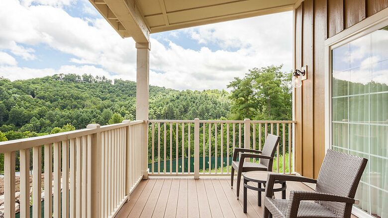 Club Lodges at Trillium — 2 BR Villa - Cashiers, North Carolina