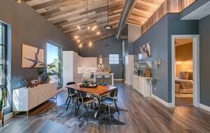 Home exchange in Spicewood TX, master bedroom off of kitchen