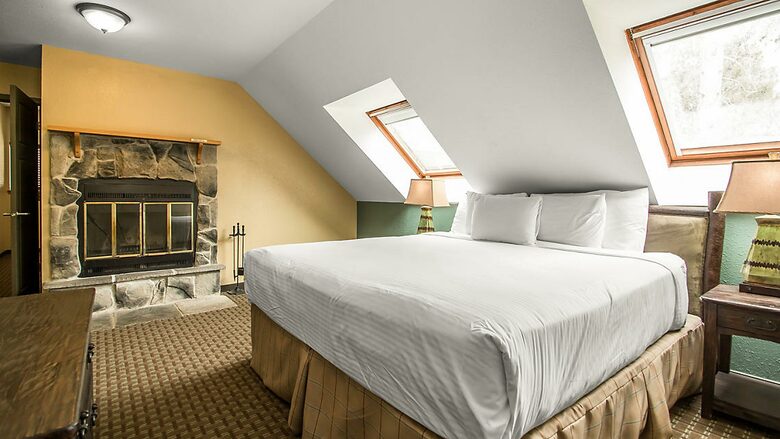 Home exchange at Christmas Mountain Village, 2 bed villa master suite