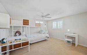Intercambio de casas en Oxnard (California), habitación de invitados con literas dobles