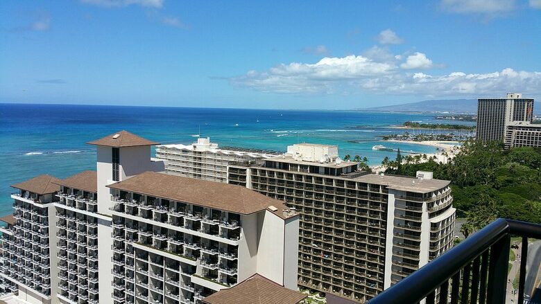 Home exchange in Honolulu HI, views of Waikiki Beach from lanai