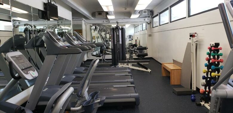 Home exchange in Honolulu HI, The Imperial Hawaii Resort fitness room