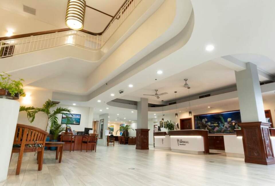 Home exchange in Honolulu HI, The Imperial Hawaii Resort lobby