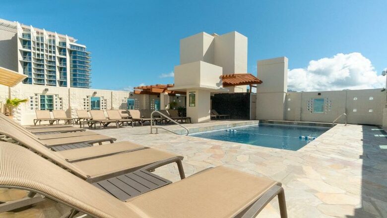 Home exchange in Honolulu HI, The Imperial Hawaii Resort rooftop deck