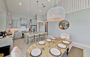 Cottage by The Sea | Private Dock, Fishing Pier - Rockport, Texas