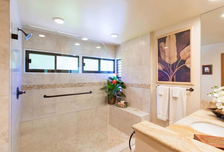 Dual sink areas