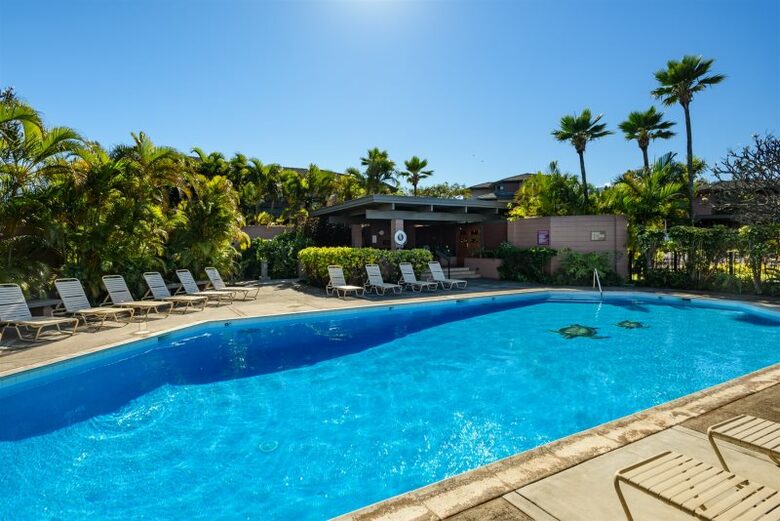 Second pool area