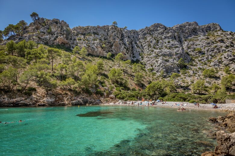 Picturesque Spanish finca "Las Rosas" - Port de Pollenca, Spain