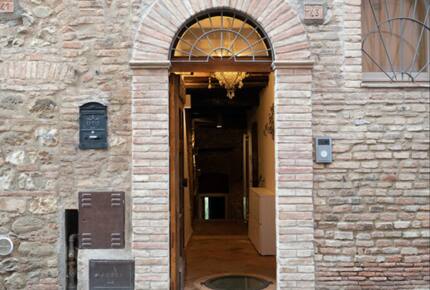 Umbria Above Luxury Townhouse - Ficulle, Italy